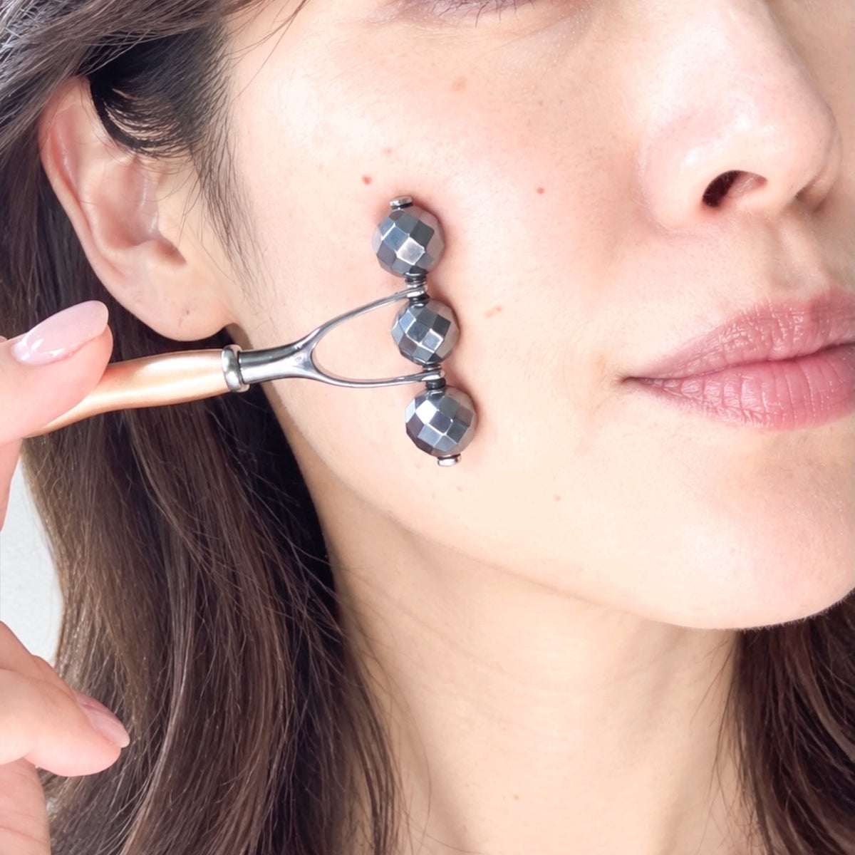 TERA ROLLER ai II | Precision Japanese Facial Roller